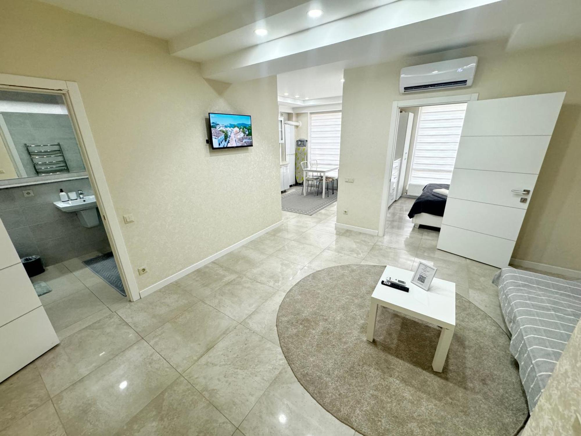 New Lux Apartment In Chisinau Ngoại thất bức ảnh