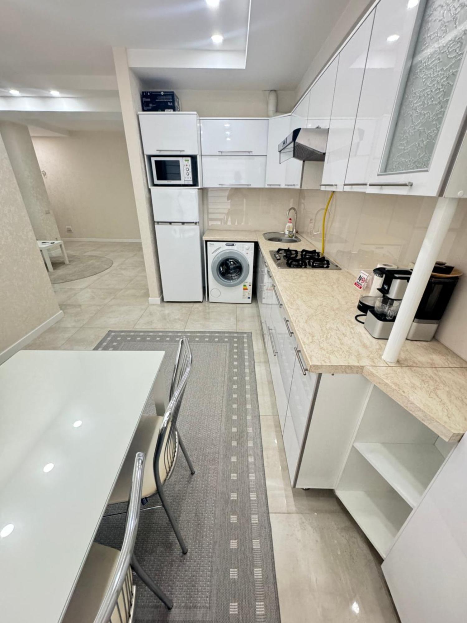 New Lux Apartment In Chisinau Ngoại thất bức ảnh